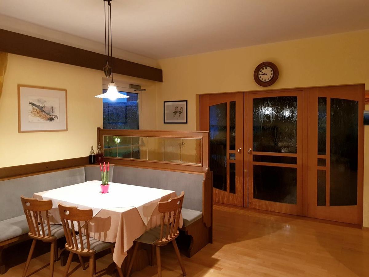 Hotel Pension Schweitzer Silandro Dış mekan fotoğraf